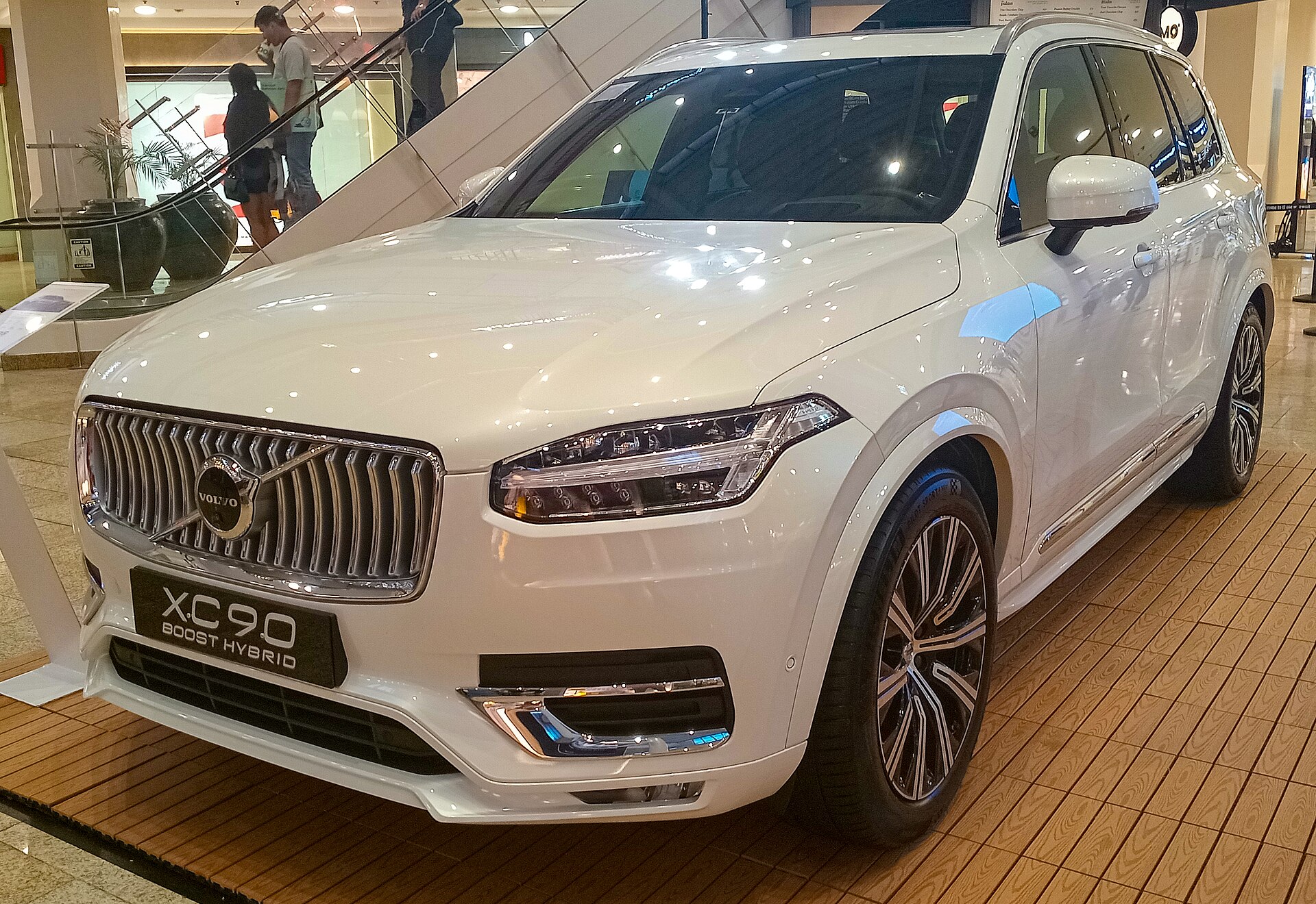 SUV vehicles at Vélora Motors