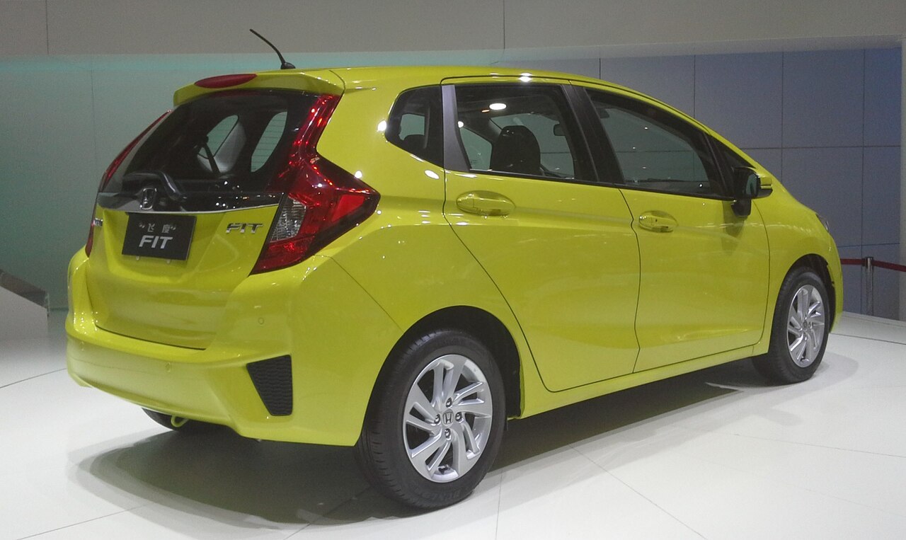 2019 Honda Fit Hybrid — exterior view