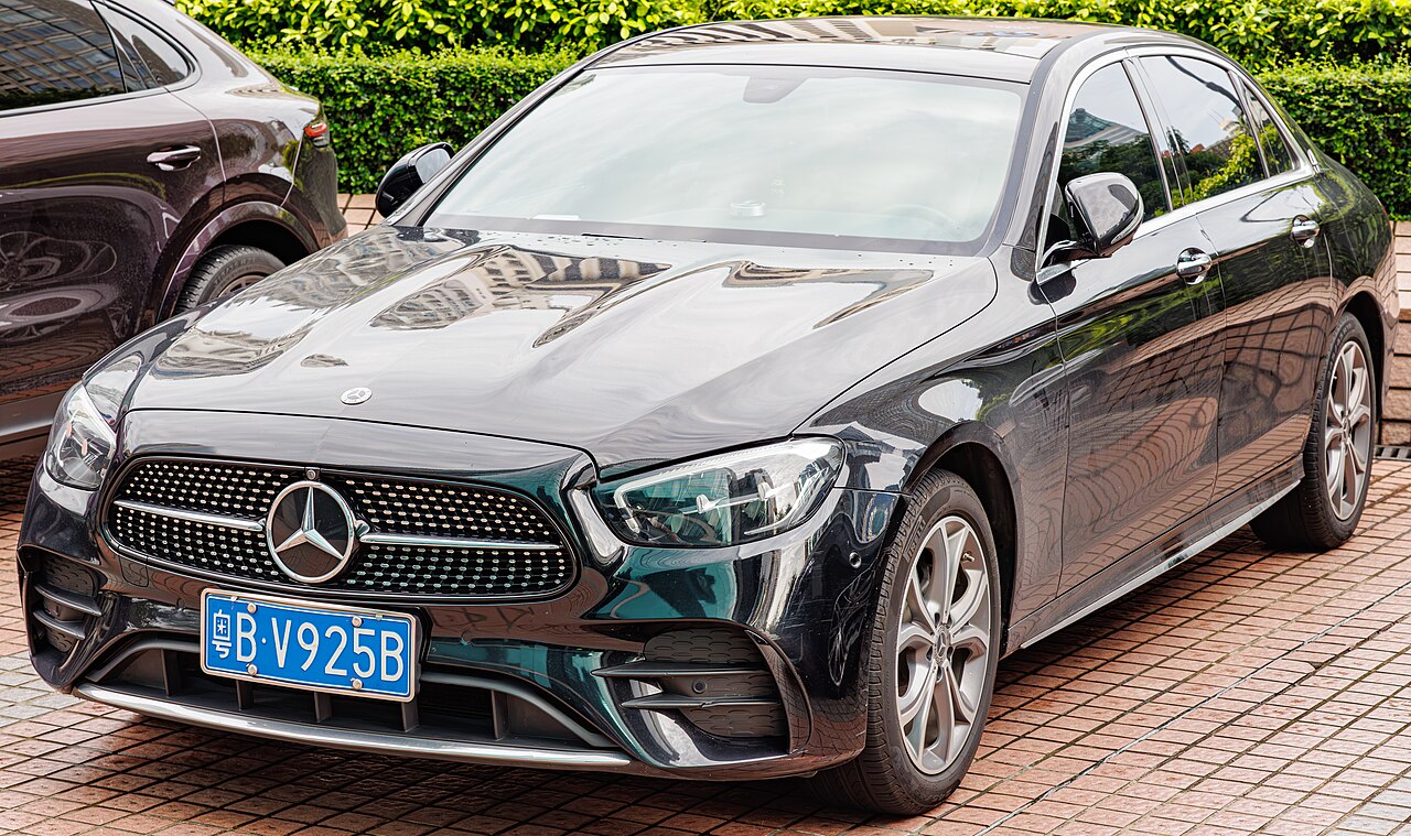 Mercedes-Benz E-Class — exterior view