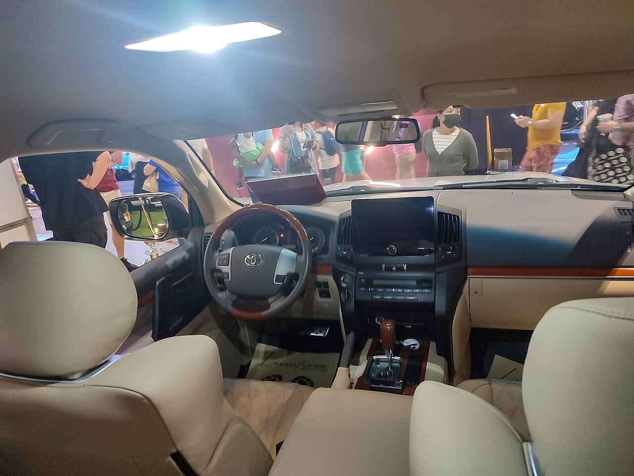 2018 Toyota Land Cruiser V8 ZX — interior, dashboard and cabin